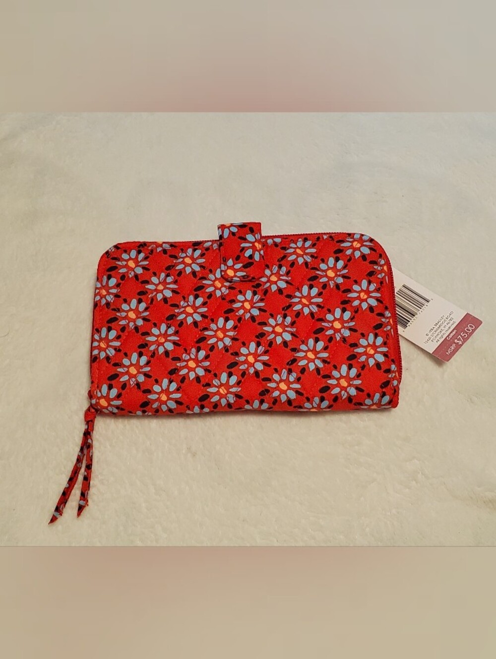Vera Bradley Red Essential Tab Wallet Cotton Quilted. NWT